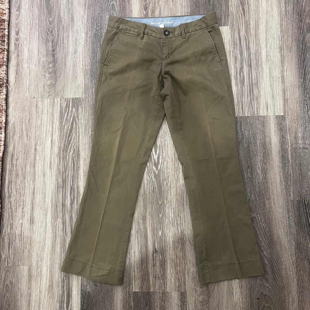 Banana Republic Womens Olive Green Stretch  Chino Pants Straight Leg Size 4